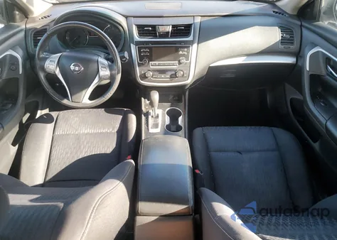 2017 Nissan Altima 2.5 z USA, uszkodzony, nr VIN 1N4AL3AP3HC188151